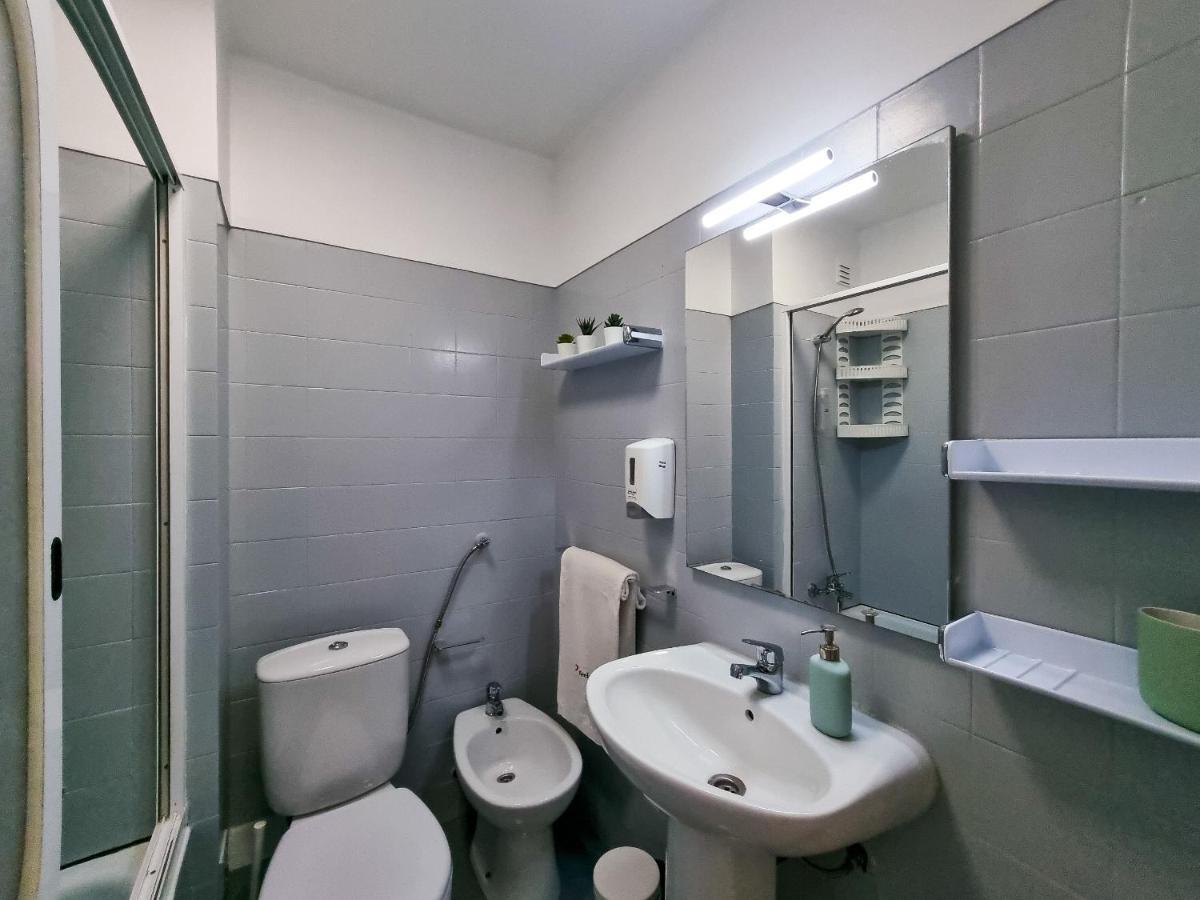 Flh Faro Family Flat With Balcony 아파트 외부 사진